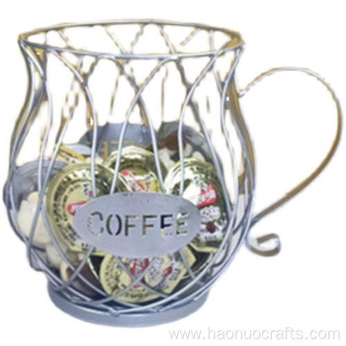 Coffee capsules are stored in metal baskets